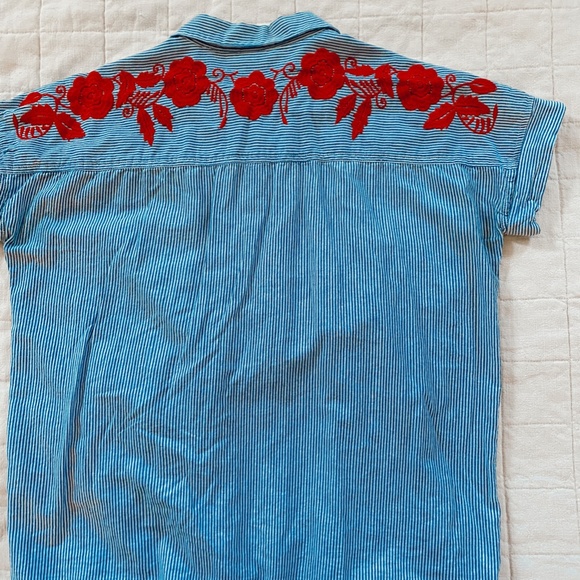 Striped Embroidered Button Down - Picture 4 of 4